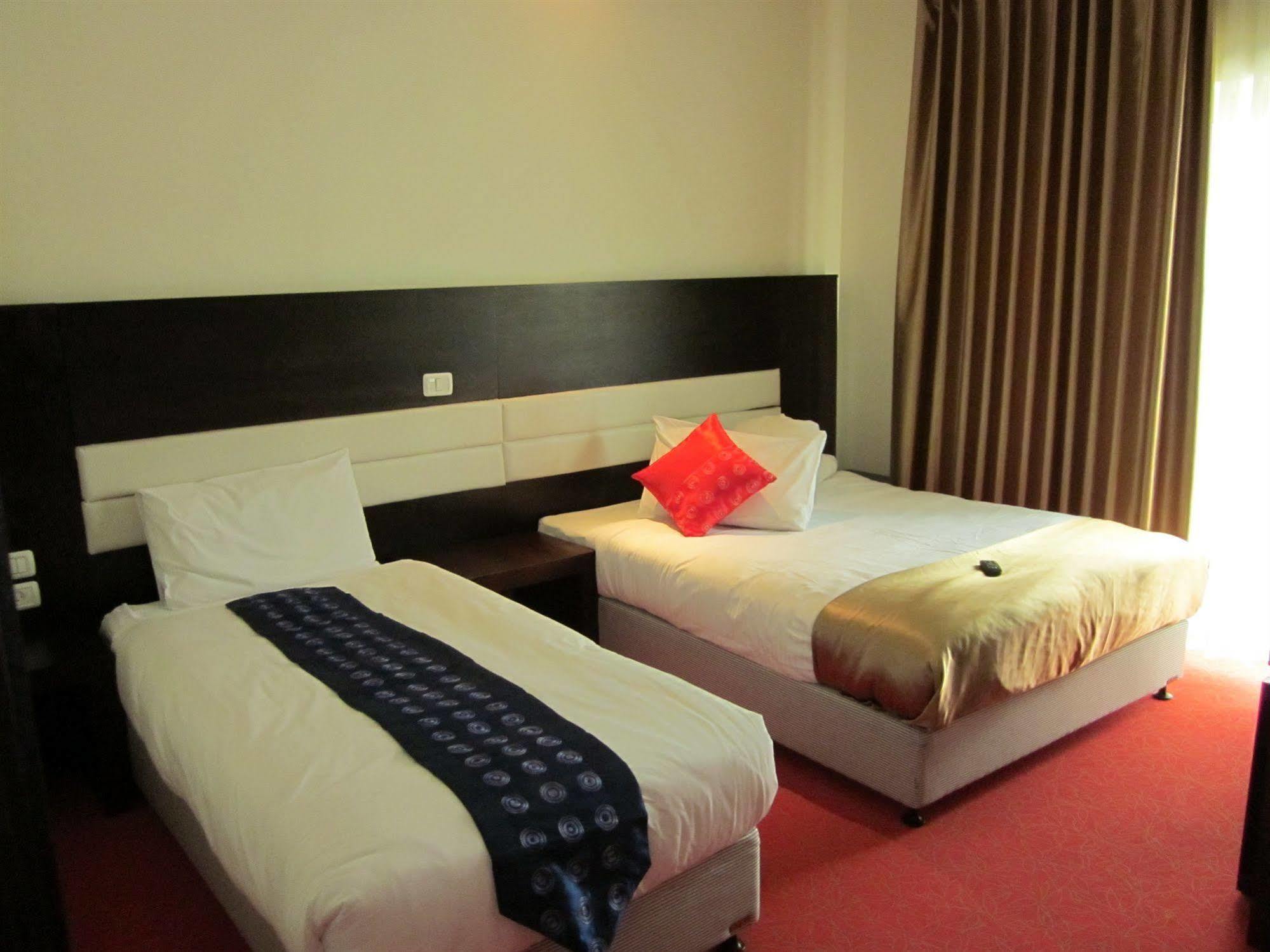Commodore Hotel Gerusalemme Esterno foto